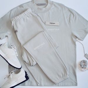 FEAR OF GOD ESSENTIALS Wheat Sweatpants